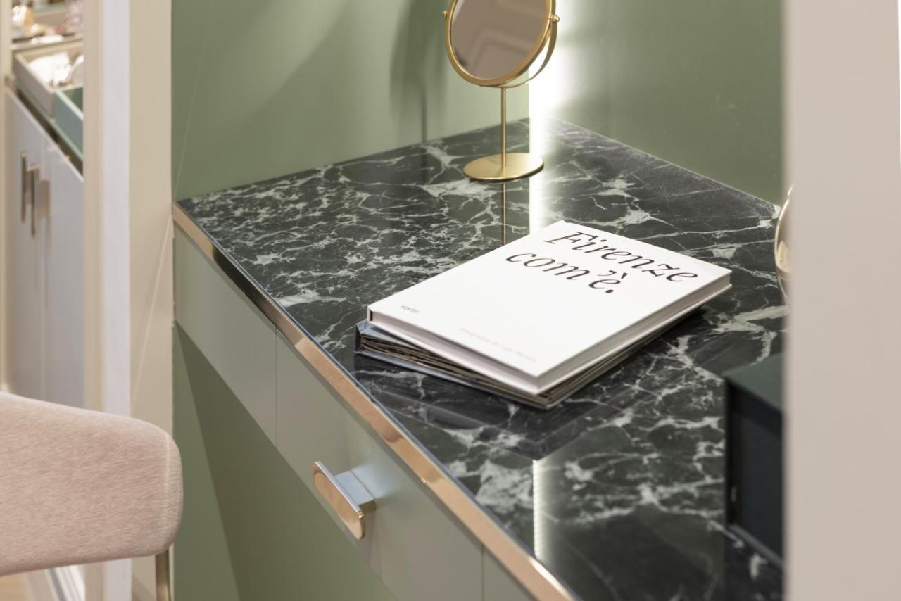 Hotel La Gemma Firenze Esterno foto Countertop made of quartz